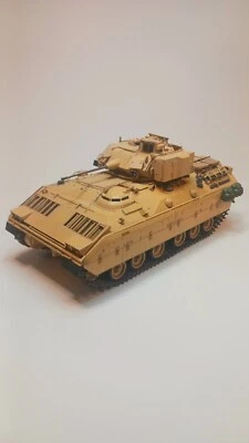 Pre built U.S. M3 Bradley Cavalry Fighting Vehicle 1/35  - Image 1 of 4