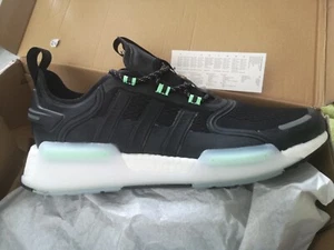 NEW MENS ADIDAS NMD V3 TRAINERS Black Green SIZE 9 - Picture 1 of 7