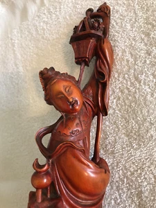 Antik--Vintage handgeschnitzte WURZEL CHINESISCHE Frau, Korb mit Blumen, WUNDERSCHÖN - Bild 1 von 16