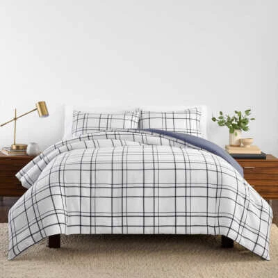 Thomasville, Relaxed Comforter Set (Choose Size + Color Pattern) - Image 1 of 4