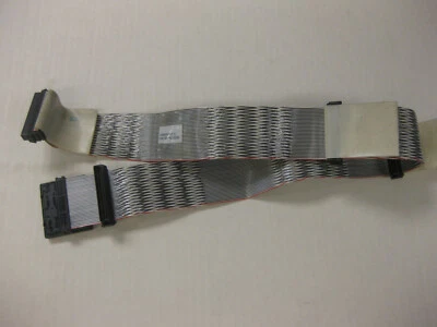 HP 68-Pin 4-conn SCSI Cable w/ Term 155825-001  10013908C Twisted Pair 26 inches - Image 1 of 4
