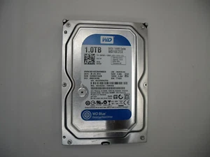 Western Digital WD10EZEX 1TB 3.5" SATA Hard Drive WD10EZEX-75M2NA0 - Picture 1 of 2