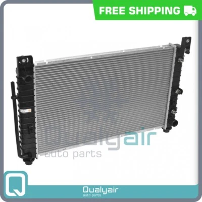 Радиатор подходит для Cadillac Escalade / Chevrolet Silverado, Suburban, Tahoe... QU - Изображение 1 из 4