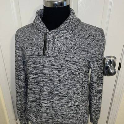 Guess Men’s Sweater Large - Image 1 of 4