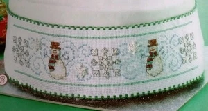 Punto de Cruz "ACABADOS FESTIVOS" patrón ~ muñeco de nieve, ángel, copos de nieve, Navidad - Imagen 1 de 4