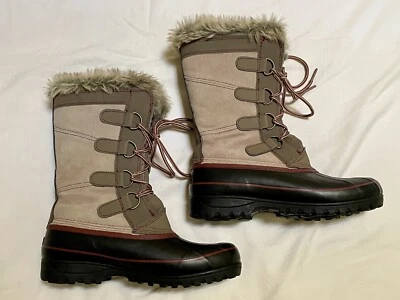 Khombu Insulated Winter Snow Boots Women’s 8 - Image 1 of 4