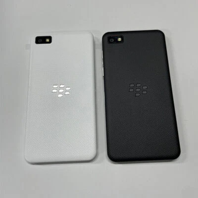 BlackBerry Z10 - 16 GB - Unlocked Cellphone 16GB Black / White - Image 1 of 4