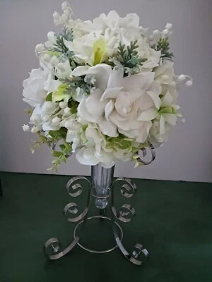 Hermoso Ramo de Novia Gardenias de Seda Hecho a Mano Foto 1 de 4