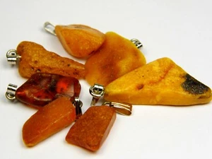 Lot of 7 Baltic Amber Pendants Multicolor Raw Unpolished Natural Stone 6667 - Picture 1 of 6