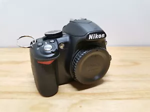 Kamera - Nikon D3100 SLR- Digitalkamera - AF-S DX 18-55 VR Objektiv - 14MP - Bild 1 von 8