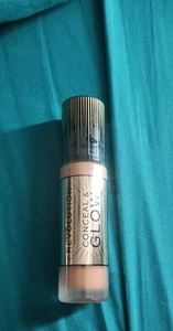 Revolution Makeup Conceal And Glow Illuminating Foundation Medium To Full... - Picture 1 of 3