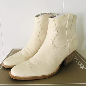 Dolce Vita Evereve Silma Western Bootie Größe 9 Elfenbein Nubukleder - Bild 1 von 11