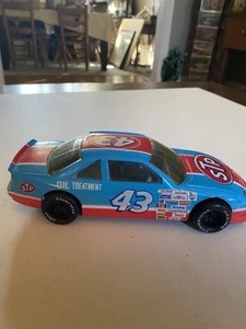 NASCAR Diecast Car No. 43 Richard Petty 1991 Racing Champion 1/24 Scale STP - Picture 1 of 18
