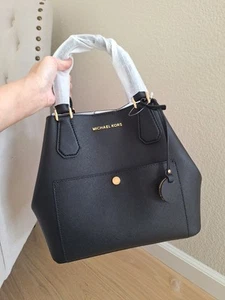 Michael Kors 2 LOOKS Greenwich Saffiano Leather Large Tote Handbag Black White - Picture 1 of 10