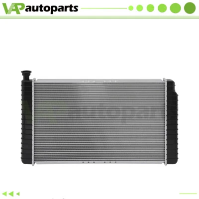 Radiador de aluminio para Chevrolet C1500 1996-1998 4,1 L GMC C2500 5,0 L CU1790 Foto 1 de 4
