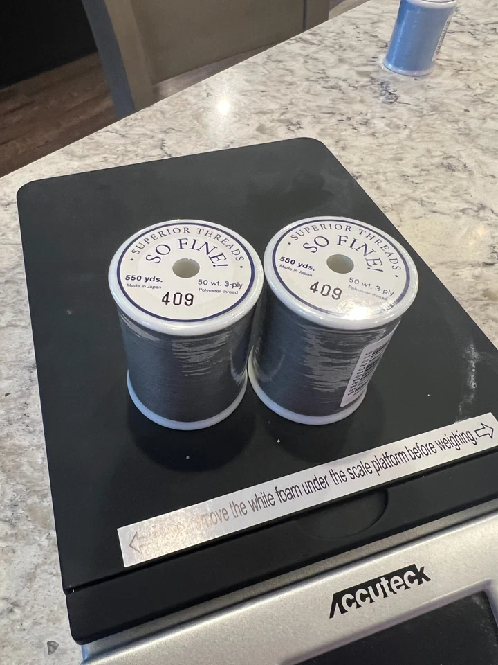 409 So Fine Polyester Thread 3-ply 50wt 550yds Smoke Lot of 2 - Image 1 of 1