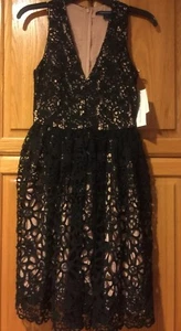 French Connection Black Lace Dress -Size US 0, UK 4 NWT - Picture 1 of 6