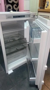 Wie Neu! - Siemens KI22LAD40/02 iQ500 Einbau-Kühlautomat Flachscharnier-Technik - Bild 1 von 14