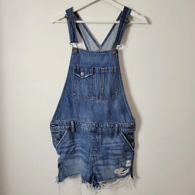 Pantalón corto vaquero Tomgirl American Eagle para mujer talla M desgastado lavado medio Foto 1 de 4