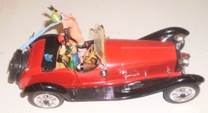 Vintage 1930s Tonka Polisill Alfretta 1/16 w/ 2 Party GIrls 80MM metal Figures - Picture 1 of 3