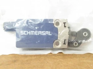 195236 New-No Box; Schmersal 103006656 Safety Rated Limit Switch; 240VAC; - Picture 1 of 4