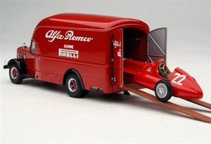 Exoto 43 | GIFT SET | 1951 Team Alfa Corse | AR 500 Transporter + Alfetta 159M - Picture 1 of 15