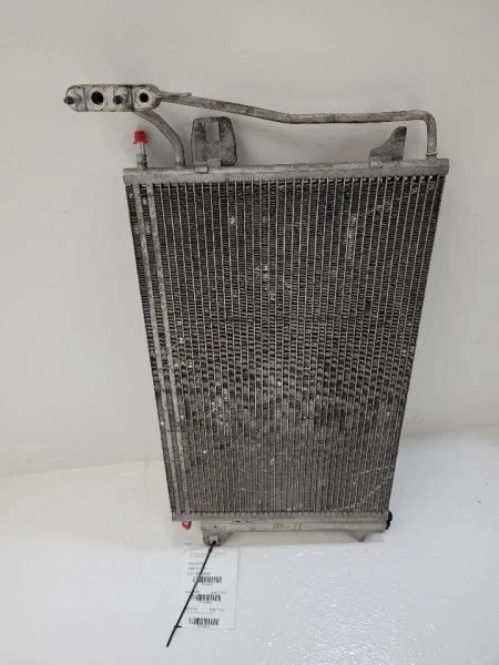 2006-12 FORD FUSION 2.3L AC Condenser  Foto 1 de 4