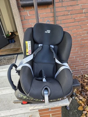 Britax Römer Dualfix 2 R cosmos black Kindersitz - Bild 1 von 4