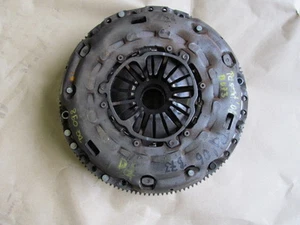 Zweimassenschwungrad TDI 2.0 CBA VW Passat 2008 03G141025F 03L105266AF - Bild 1 von 1