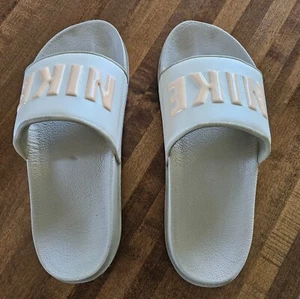 Nike Offcourt Slides Womens Size 9 Pre-Owned - Picture 1 of 12