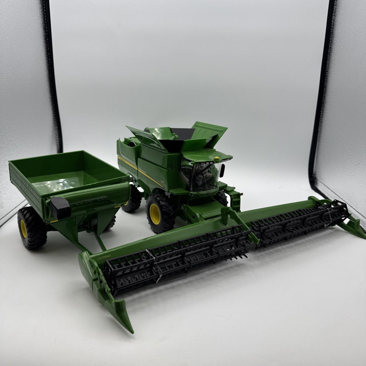 John Deere 1:32 Scale Diecast Tractors for sale - eBay