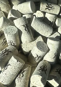 100x wine bottle corks 44x24mm new bulk Kids Arts and Crafts UNUSED - Foto 1 di 1
