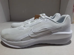 Nike Downshifter 13 scarpe da ginnastica running da uomo - taglia UK 9,5 - FD6454-100 - PREZZO AL PUBBLICO £ 65 - Foto 1 di 8