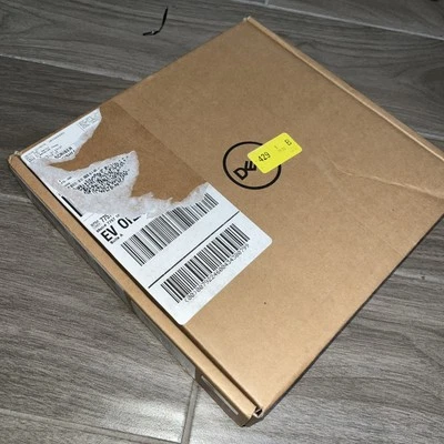 Estación de acoplamiento Dell WD19TB - 130W nueva sellada de fábrica Foto 1 de 2