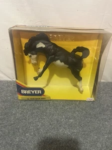 Breyer Bucking Bronco 701092 vintage 1990 nuovo con scatola - Foto 1 di 8