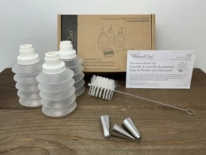 The Pampered Chef 1585 Squeeze Bottle Decorator Set - Brush, Tips, 3 Bottles NEW - Picture 1 of 17