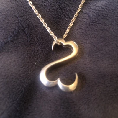 Colgante y collar Jane Seymour corazones abiertos de plata de ley 925 Foto 1 de 4