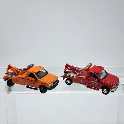 Johnny Lightning 1:64 Ford F-350 Wrecker Clarks Towing & Turnpike Rubber Tires - Image 1 of 4