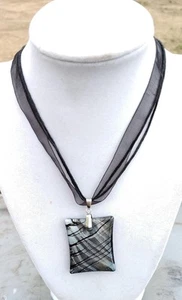 Fashion Women Girl Acrylic Pendant Lace  Choker Necklace  - Picture 1 of 5