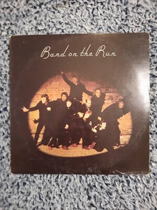 Paul McCartney & Wings: Band on the Run. 1973 LP Vinyl Record Album w/ Poster - Picture 1 of 9