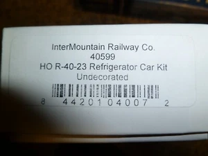 Intermountain HO R-40-23 Refrigerator Car Undecorated Kit - Picture 1 of 1