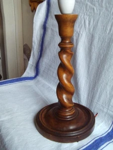 1920s HAND TURNED BARLEY TWIST WOODEN TABLE LAMP . M3771 - Picture 1 of 17