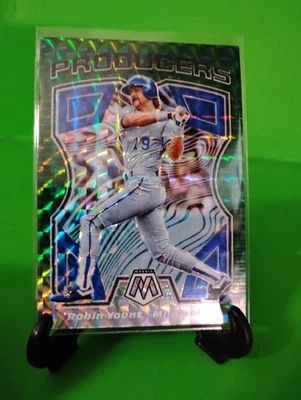 B7 2021 Panini Mosaic - Producers Robin Yount #P9 Green Mosaic Prizm - Image 1 of 2