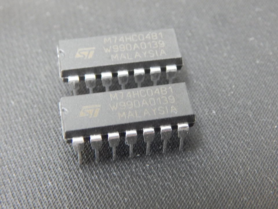 INVERSOR IC ST MICRO M74HC04B1R 6 CANALES 1 PULGADA 14DIP M74HC04B1 - LOTE DE 2 CIRCUITOS INTEGRADOS Foto 1 de 1