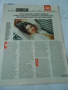 Coupure de Presse Clipping 1995 Judith Godreche publie déja ses souvenirs - Foto 1 di 1