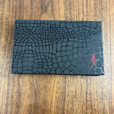 Paleta Your Best Friend: sombras, blushes iluminadores e maquiagem em laca labial - Imagem 1 de 4