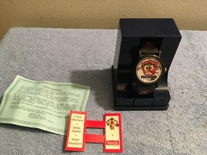 NOS VERY RARE VINTAGE CHICAGO BEARS FOOTBALL TAZMANIAN DEVIL LOONEY TUNES WATCH - Picture 1 of 12