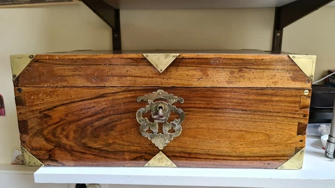 antique travel case, writing box, naturalwood 1800 Cover