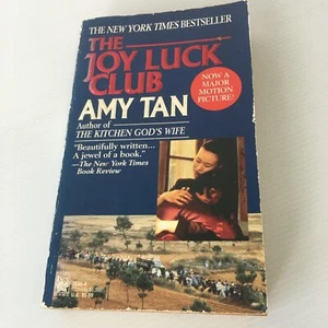 The Joy Luck Club de Amy Tan novela de bolsillo  - Imagen 1 de 6