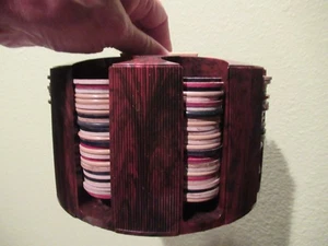 Antiguo carrito de fichas de póker de baquelita con arcilla de papel? Chips 1 langosta y carnero - Imagen 1 de 5